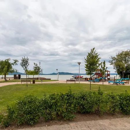 Apartamento Fonyód Beach Apartment Fonyód
