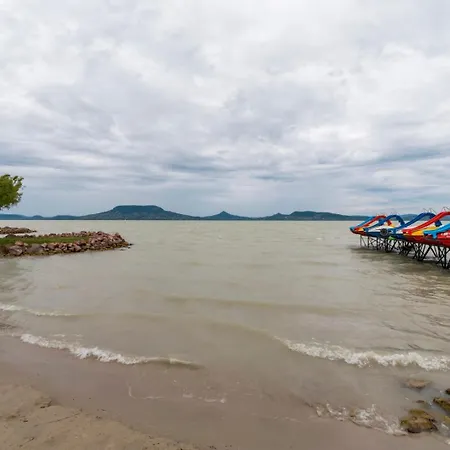 Fonyód Beach Apartment