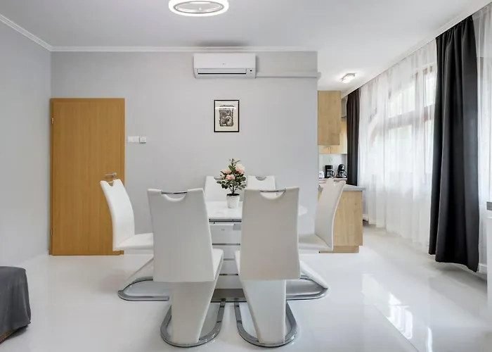 شقة Fonyod Beach Apartment