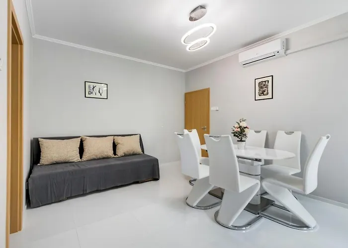 شقة Fonyod Beach Apartment